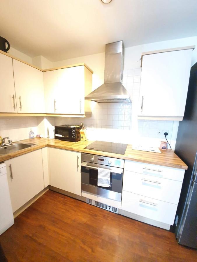 מילטון קינס Dazzon Apartments - Hub - Central Mk מראה חיצוני תמונה