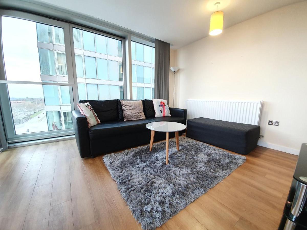 מילטון קינס Dazzon Apartments - Hub - Central Mk חדר תמונה