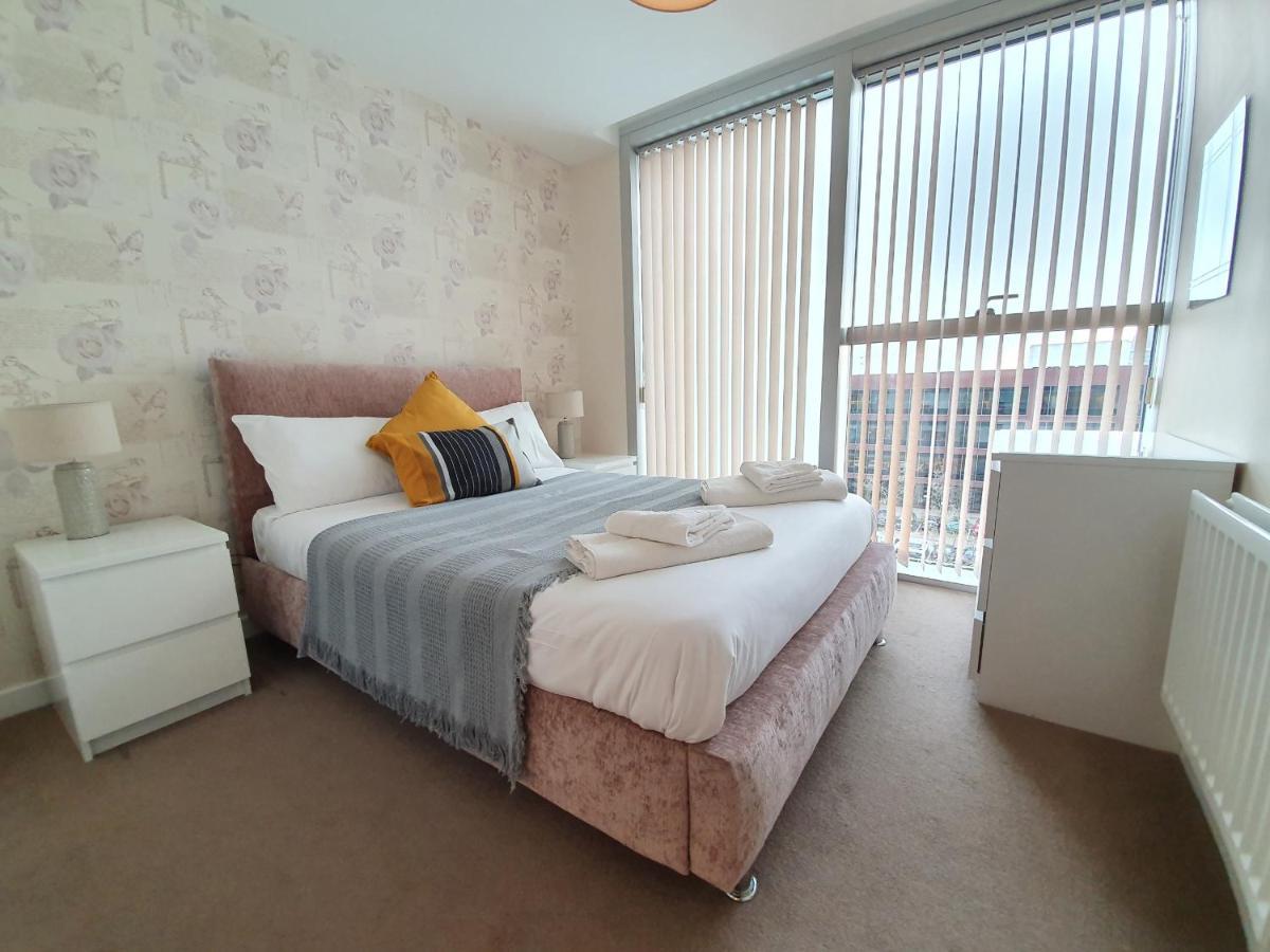 מילטון קינס Dazzon Apartments - Hub - Central Mk מראה חיצוני תמונה