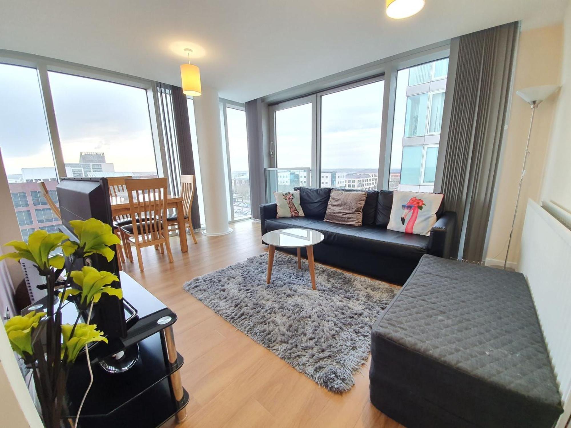 מילטון קינס Dazzon Apartments - Hub - Central Mk חדר תמונה