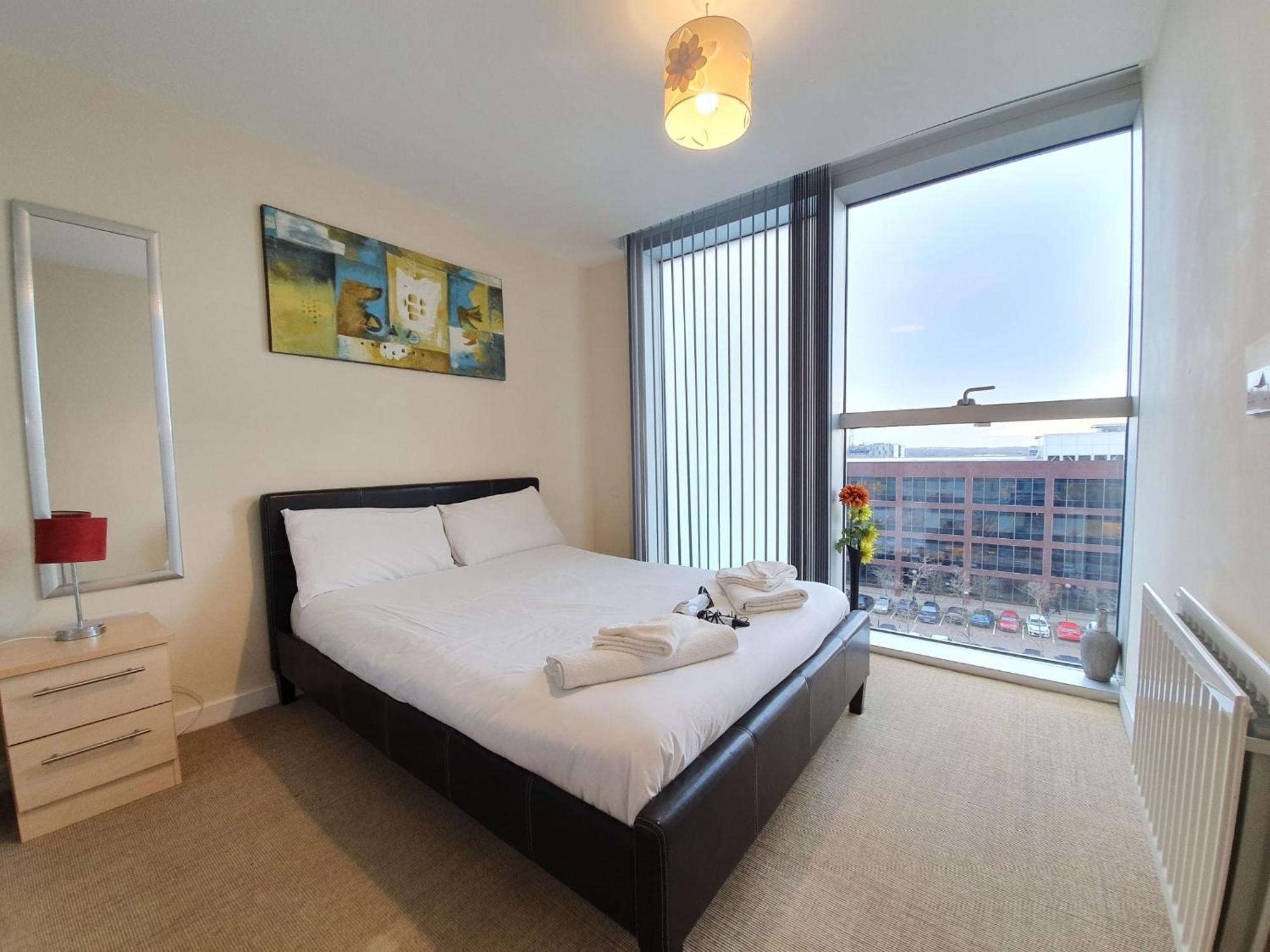 מילטון קינס Dazzon Apartments - Hub - Central Mk חדר תמונה
